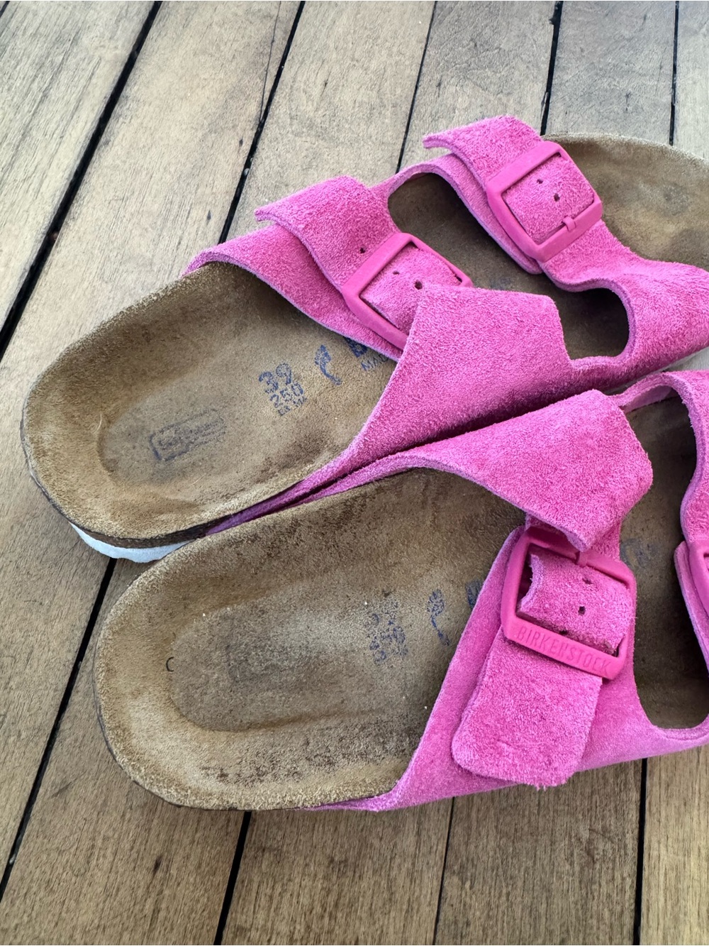 Birkenstock Arizona Pink Fuchsia Tulip Suede Soft Foot Bed Sandals 39 / 8.5 - Picture 9 of 11